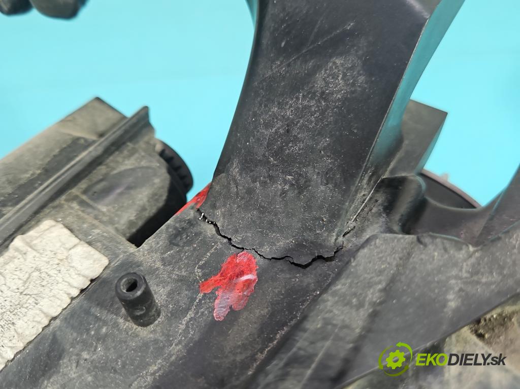 Infiniti QX60 2012- 3.5 V6 265KM automatic 195 kW 3498 cm3 5- světlo levý  (Klika dveří ostatní)