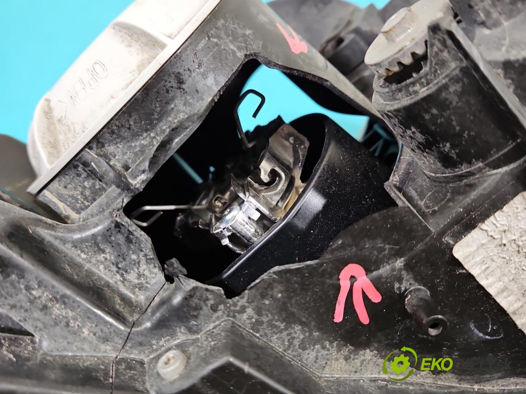 Infiniti QX60 2012- 3.5 V6 265KM automatic 195 kW 3498 cm3 5- Reflektor: pravý  (Svetlo predné pravé)