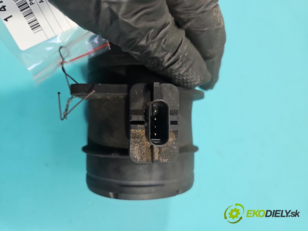 Audi Q3 2011-2018 2.0 tdi 177 HP automatic 130 kW 1968 cm3 5- průtokoměr: 0281002956 (Váha vzduchu)