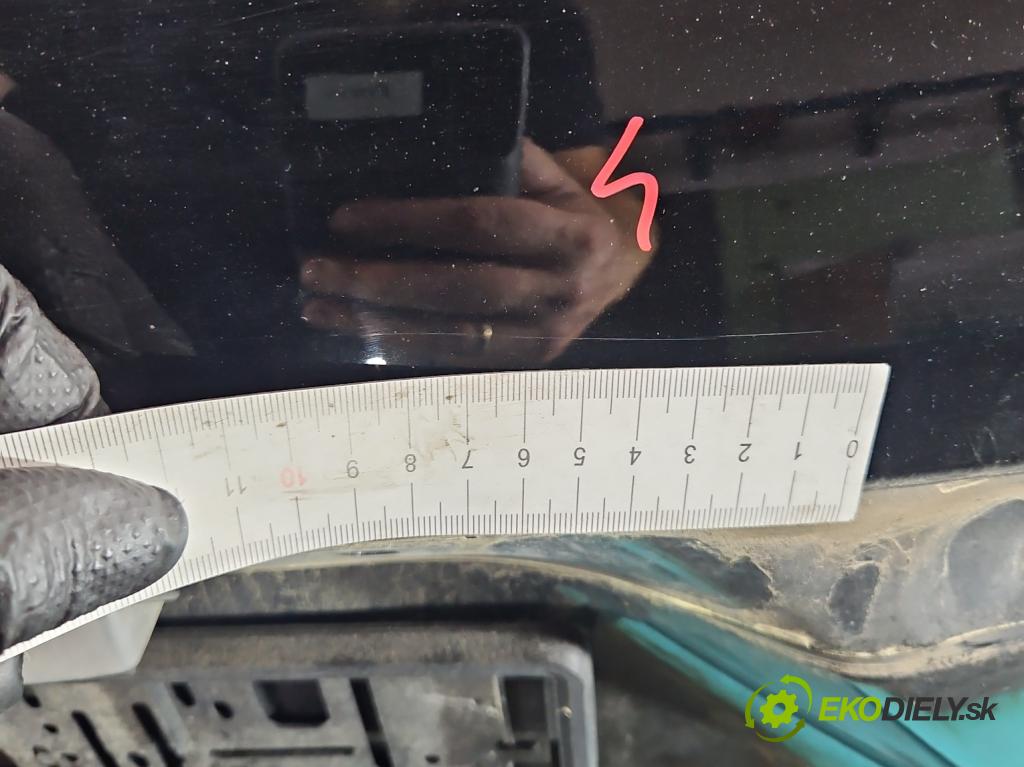 Infiniti QX60 2012- 3.5 V6 265KM automatic 195 kW 3498 cm3 5- zadní kufrové dveře  (Zadní kapota (kufr))