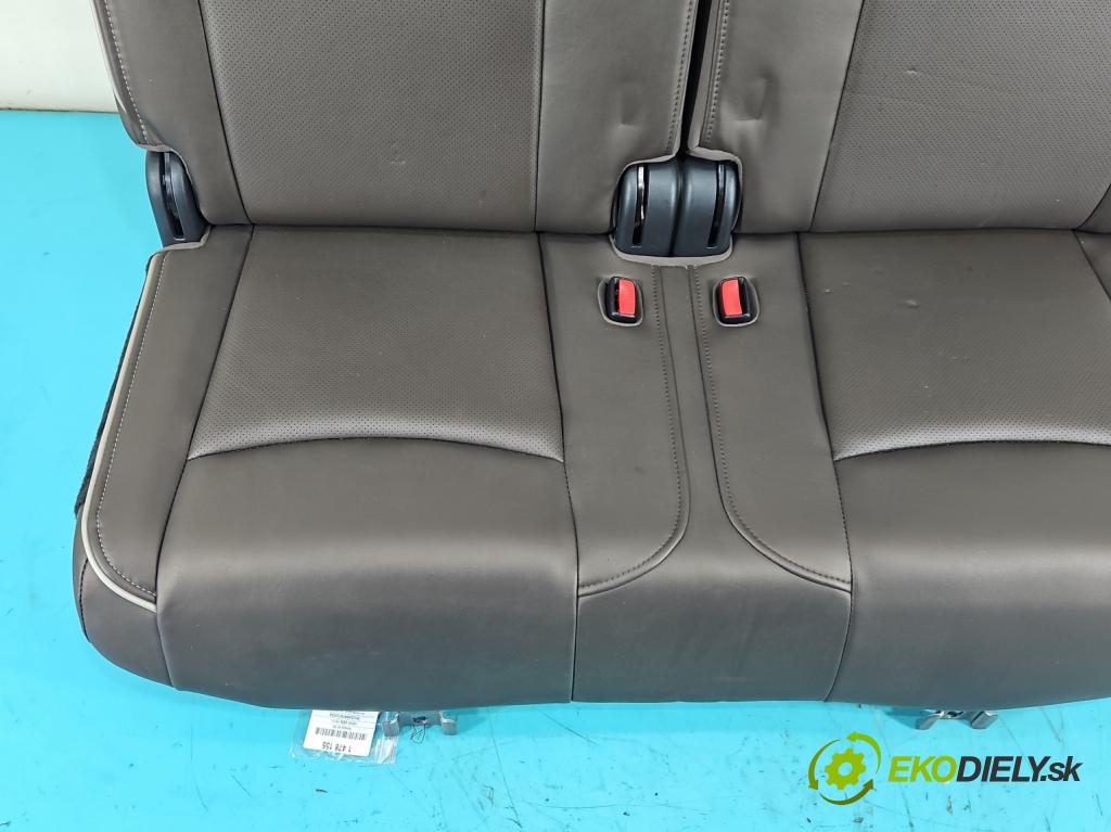 Infiniti QX60 2012- 3.5 V6 265KM automatic 195 kW 3498 cm3 5- Pohovka: zadné  (Sedadlo)