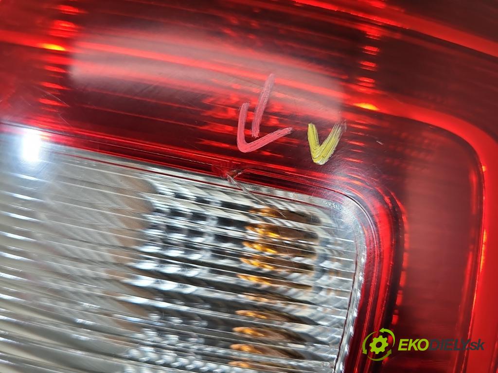 Skoda Superb II 2008-2015 2.0 tdi 140 HP manual 103 kW 1968 cm3 5- svetlo / reflektor zadné pravé 3T9945096R (Kľučka dverí ostatné)