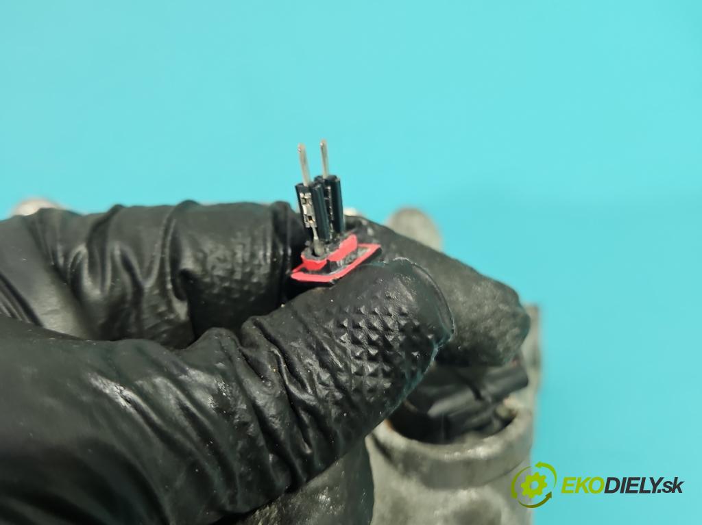 Audi A7 4G 2010-2018 4.0 V8 TFSI 420 hp automatic 309 kW 3993 cm3 5- Kompresor: klimatizácie 4G0260805F (Kompresor klimatizácie)