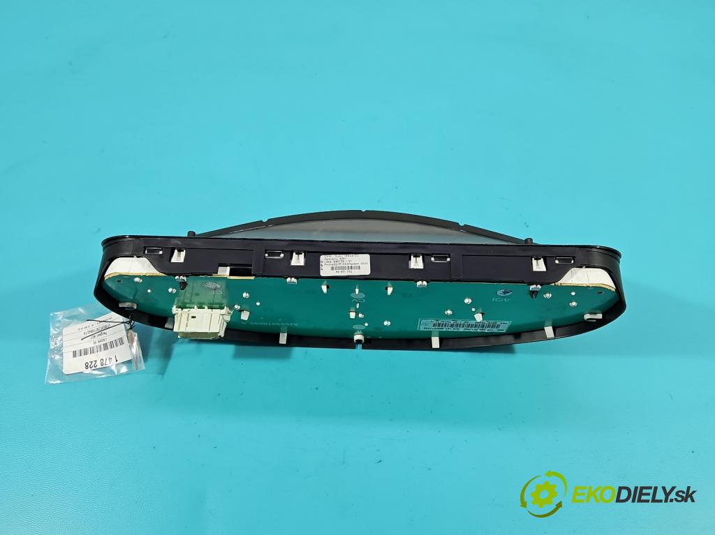 Peugeot 407 1,8.0 16V 116 HP manual 85 kW 1749 cm3 5- prístrojovka/ budíky 9646282680 (Prístrojová doska)