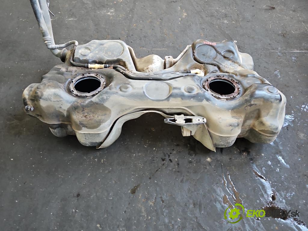 Skoda Superb II 2008-2015 2.0 tdi 140 HP manual 103 kW 1968 cm3 5- Nádrž: palivo 1K0201022KR (Palivová nádrž)