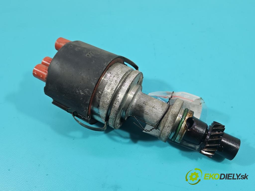 Audi A4 B5 1994-2001 1.6 101 HP manual 74 kW 1595 cm3 4- rozdeľovač 0237520059 (Rozdeľovač)