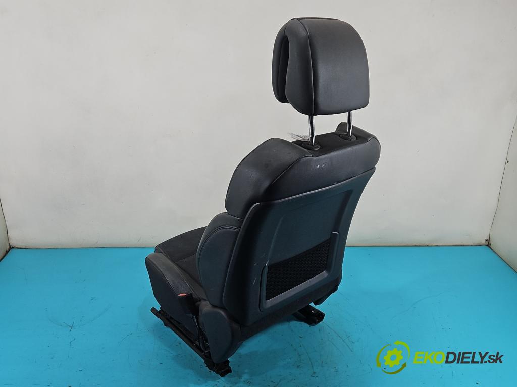 Peugeot 508 I 2010-2018 2.0 hdi 163 HP manual 120 kW 1997 cm3 5- Sedačka pravý  (Sedadlo)