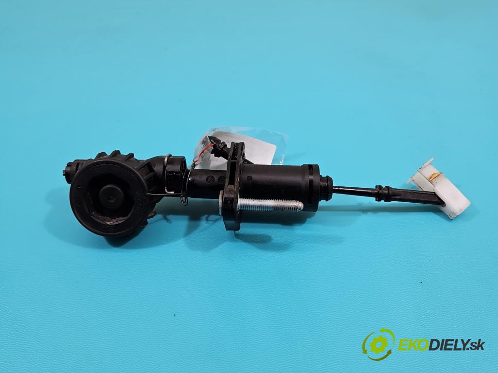 Opel Astra IV 2009-2015 1.4 T 140 hp manual 103 kW 1364 cm3 5- čerpadlo spojková 55561915