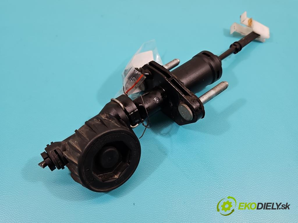 Opel Astra IV 2009-2015 1.4 T 140 hp manual 103 kW 1364 cm3 5- čerpadlo spojková 55561915
