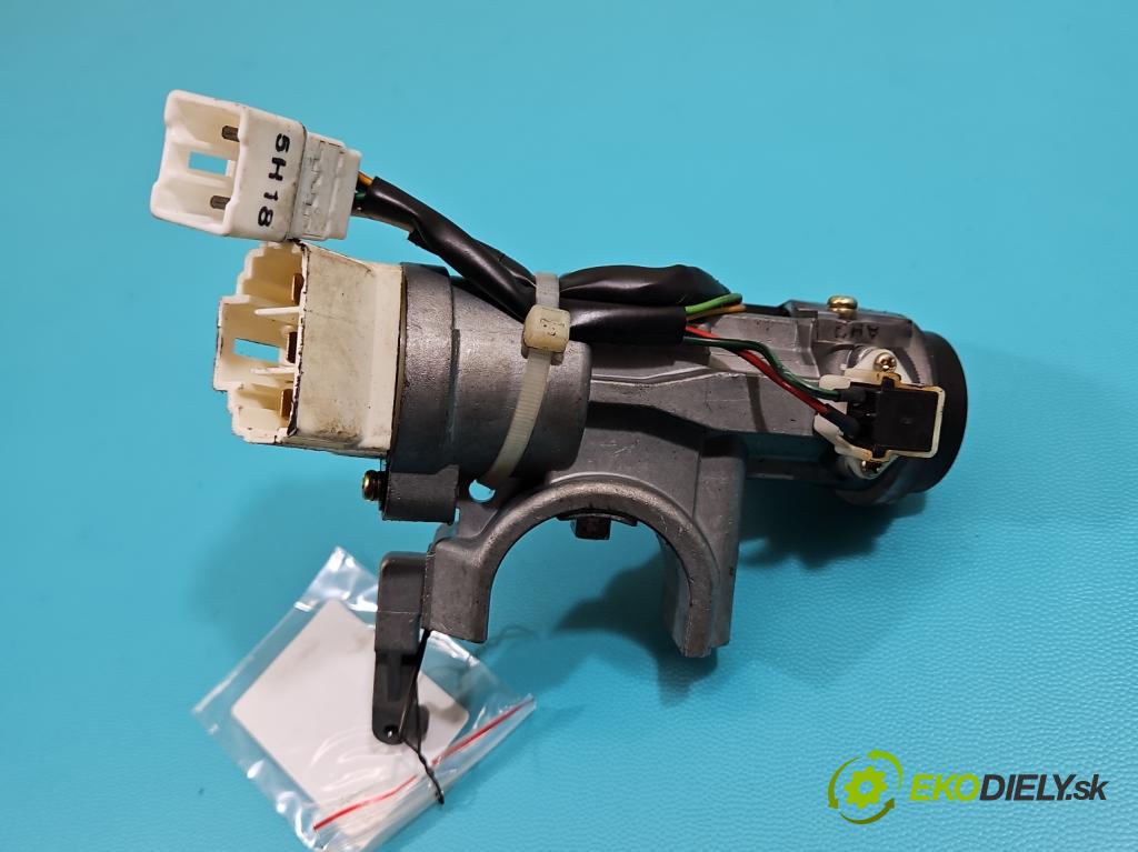 Kia Carens II 2002-2006 2.0 16V 139 HP manual 102 kW 1975 cm3 5- Spínačka (Spínacia skrinka)