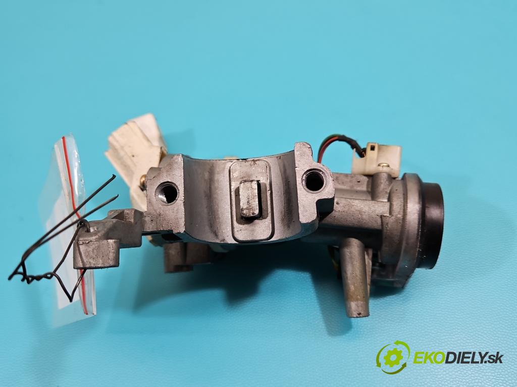 Kia Carens II 2002-2006 2.0 16V 139 HP manual 102 kW 1975 cm3 5- Spínačka (Spínacia skrinka)