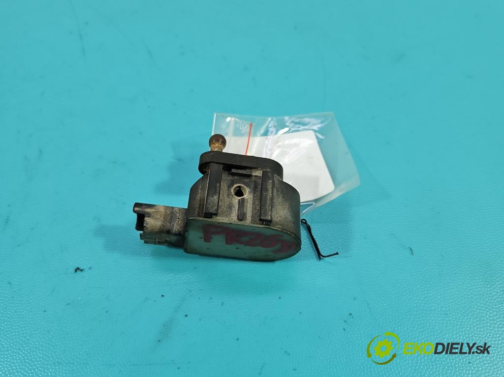 Peugeot 508 I 2010-2018 2.0 hdi 163 HP manual 120 kW 1997 cm3 5- snímač nastavenia xenon 9663488180 (Snímač)