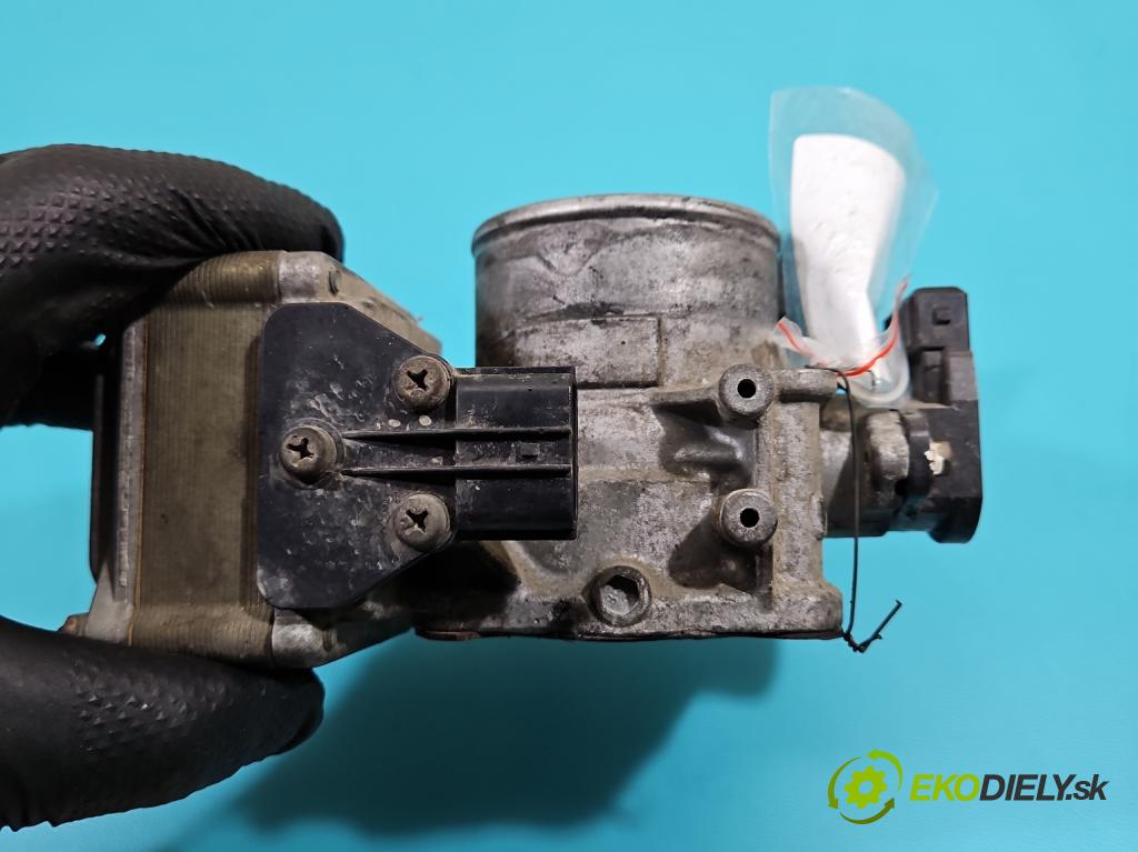 Mitsubishi Carisma 1.8 GDI 122 HP manual 90 kW 1834 cm3 5- klapka EAC60-003 (Škrtiaca klapka)