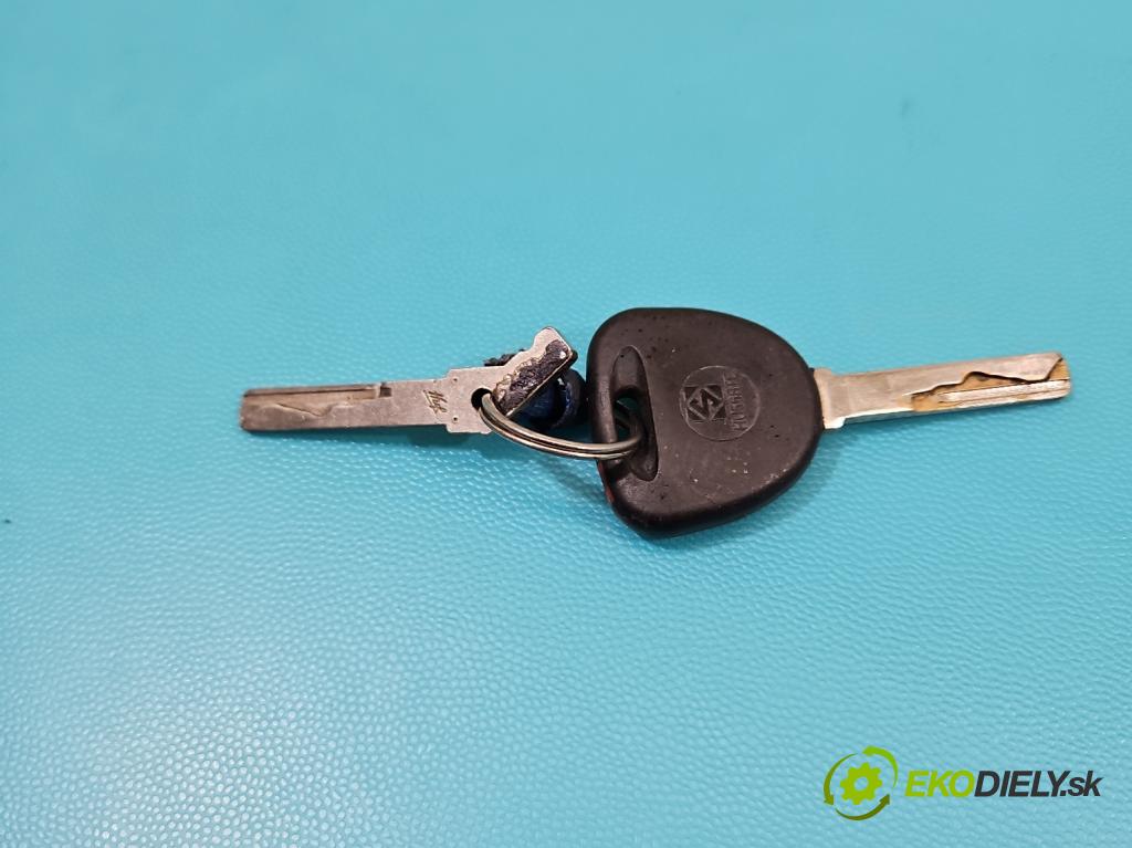 Mitsubishi Carisma 1.8 GDI 122 HP manual 90 kW 1834 cm3 5- Spínačka  (Spínacia skrinka)