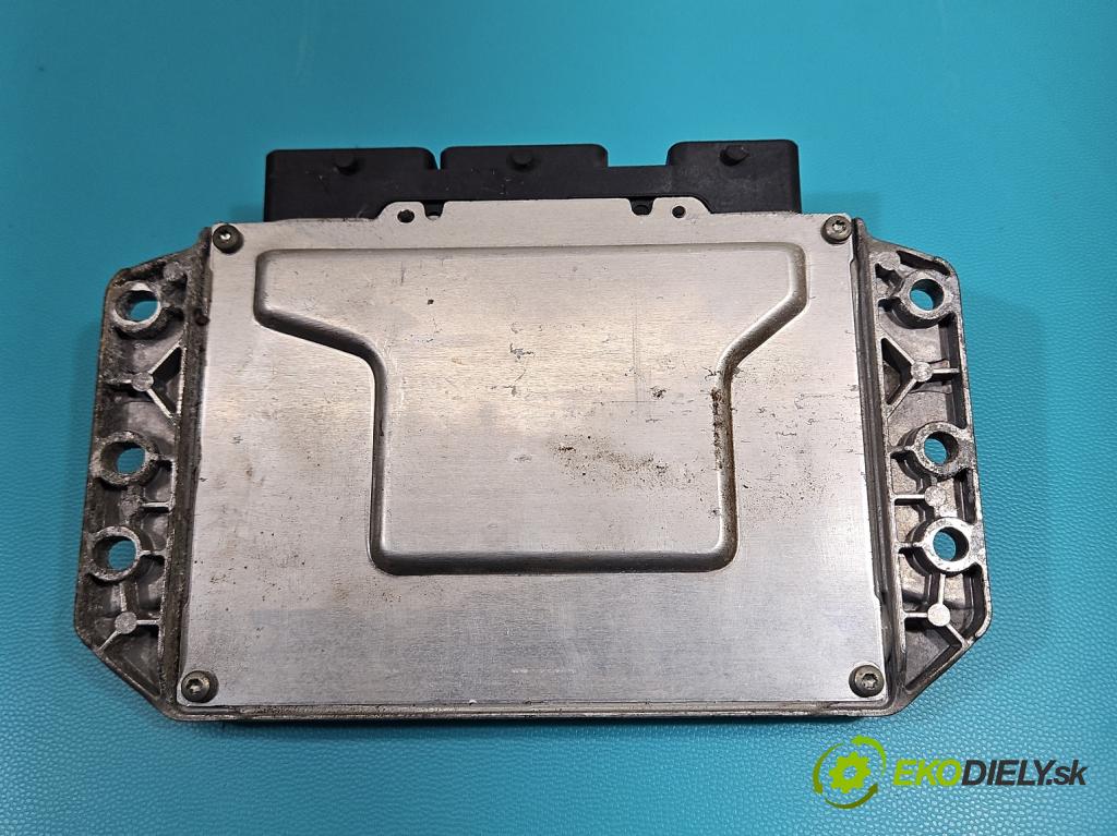 Renault Megane III 2008-2016 1.6 16V 101 HP manual 74 kW 1598 cm3 5- riadiaca jednotka motora 237100131R