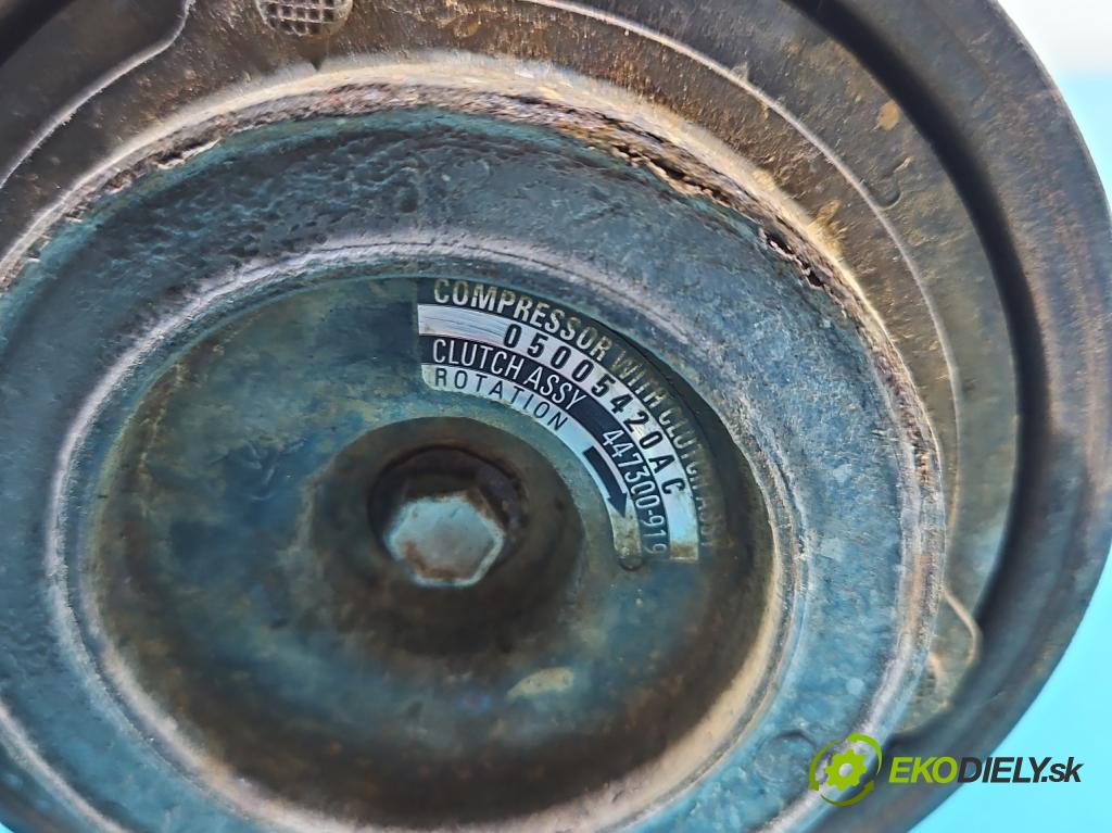 Chrysler Voyager IV 2000-2007 2.5 CRD 141 HP manual 104 kW 2499 cm3 5- Kompresor: klimatizácie 447220-3871 (Kompresor klimatizácie)