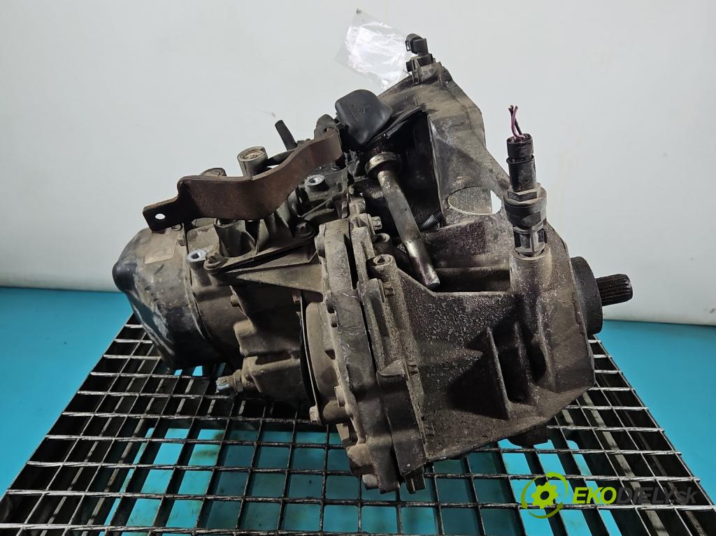 Dacia Logan I 2005-2014 1.6 8V 87 HP manual 64 kW 1598 cm3 4- prevodovka stupeň,rýchlosť manual JH3 052