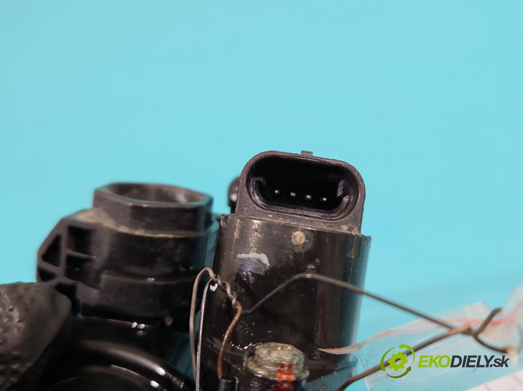 Dacia Logan I 2005-2014 1.6 8V 87 HP manual 64 kW 1598 cm3 4- klapka 7700273699 (Škrtiaca klapka)