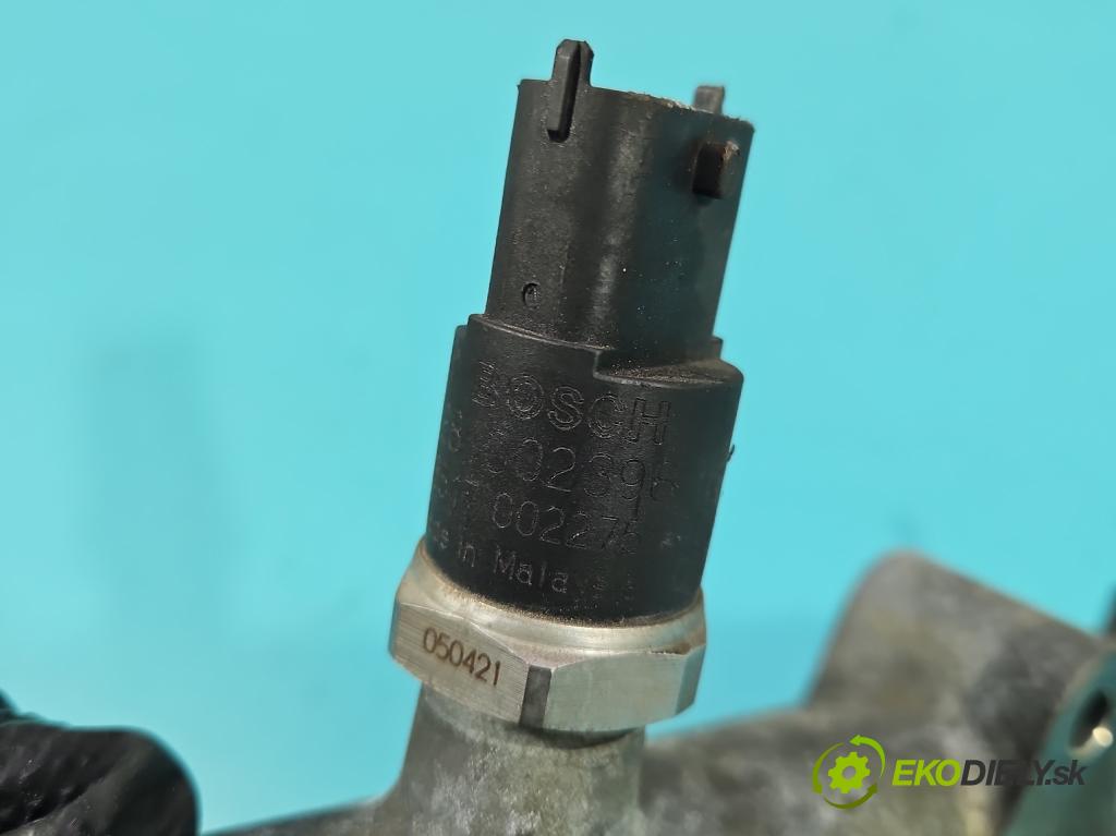 Chrysler Voyager IV 2000-2007 2.8 CRD 150 HP automatic 110 kW 2776 cm3 5- lišta vstrekovacia 0445214041 (Vstrekovacia lišta)