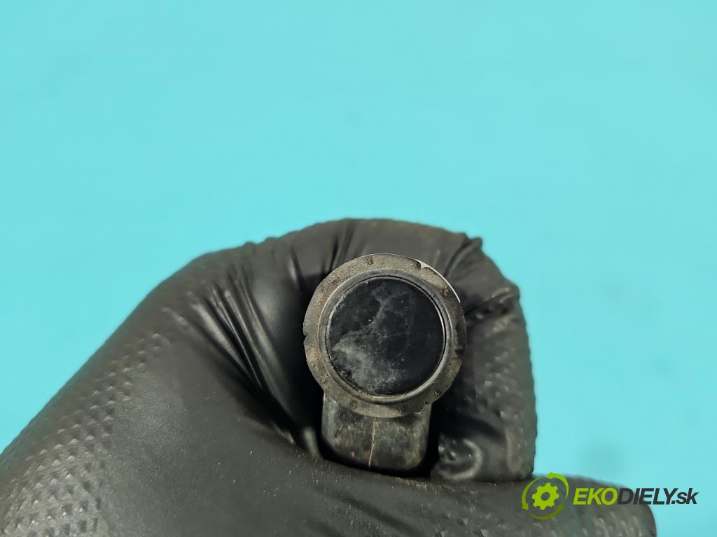 Ford Focus Mk3 2010-2018 2.0 tdci 116 hp automatic 85 kW 1997 cm3 5- snímač parkování BV6T-15K868-BDF