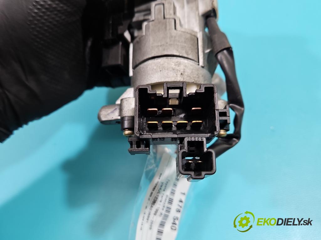 Toyota Yaris I 1999-2005 1.3 vvti 87 HP manual 64 kW 1298 cm3 3- Spínačka  (Spínacia skrinka)