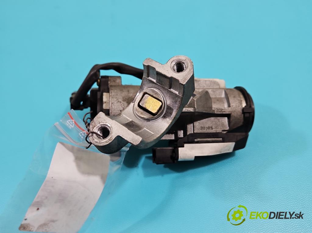 Toyota Yaris I 1999-2005 1.3 vvti 87 HP manual 64 kW 1298 cm3 3- Spínačka  (Spínacia skrinka)