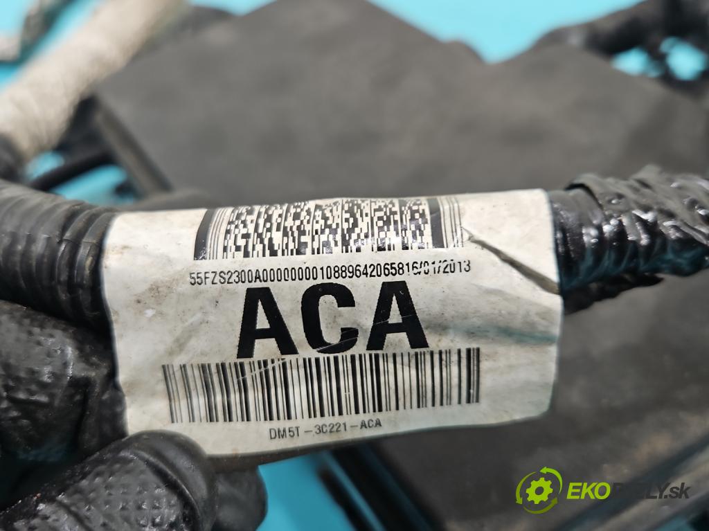 Ford Focus Mk3 2010-2018 2.0 tdci 116 hp automatic 85 kW 1997 cm3 5- skříňka pojistková AV6T-14A142-AB (Pojistková skříňka)