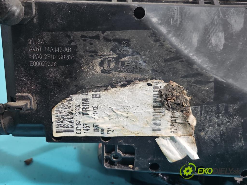 Ford Focus Mk3 2010-2018 2.0 tdci 116 hp automatic 85 kW 1997 cm3 5- skříňka pojistková AV6T-14A142-AB (Pojistková skříňka)