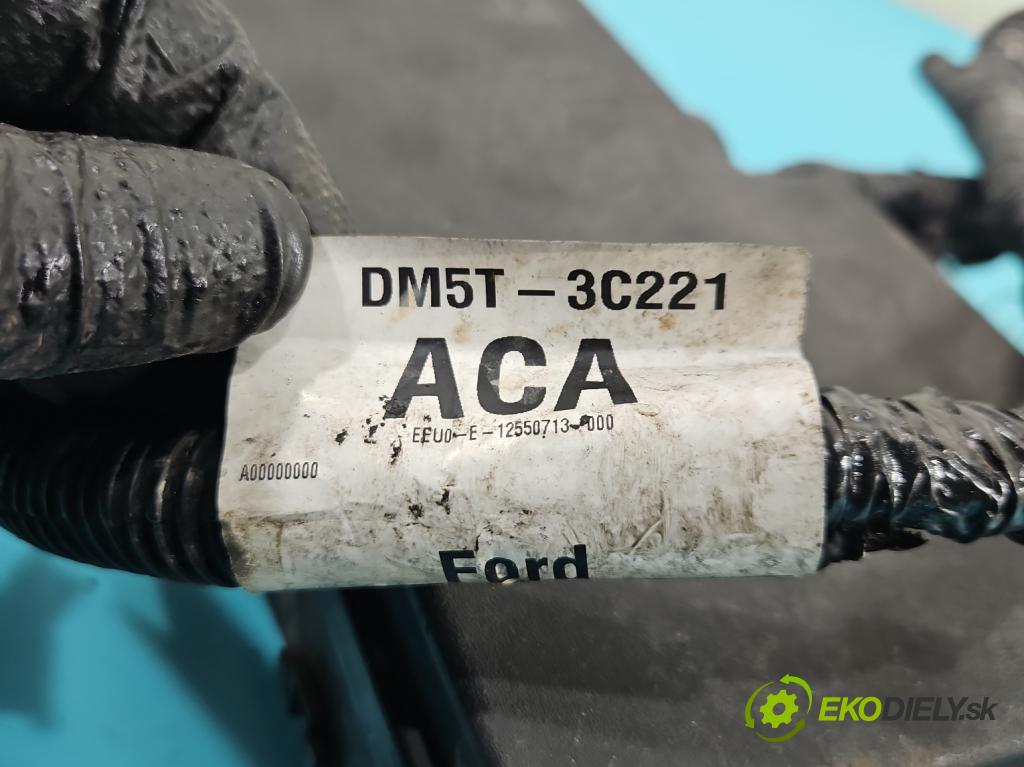 Ford Focus Mk3 2010-2018 2.0 tdci 116 hp automatic 85 kW 1997 cm3 5- skříňka pojistková AV6T-14A142-AB (Pojistková skříňka)