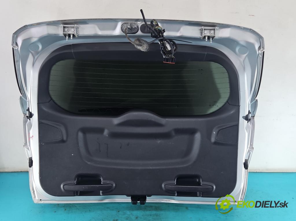 Ford Focus Mk3 2010-2018 2.0 tdci 116 hp automatic 85 kW 1997 cm3 5- zadní kufrové dveře  (Zadní kapota (kufr))