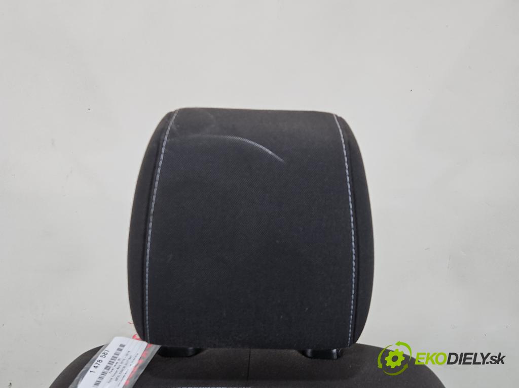 Ford Focus Mk3 2010-2018 2.0 tdci 116 HP automatic 85 kW 1997 cm3 5- Sedačka ľavý  (Sedadlo)