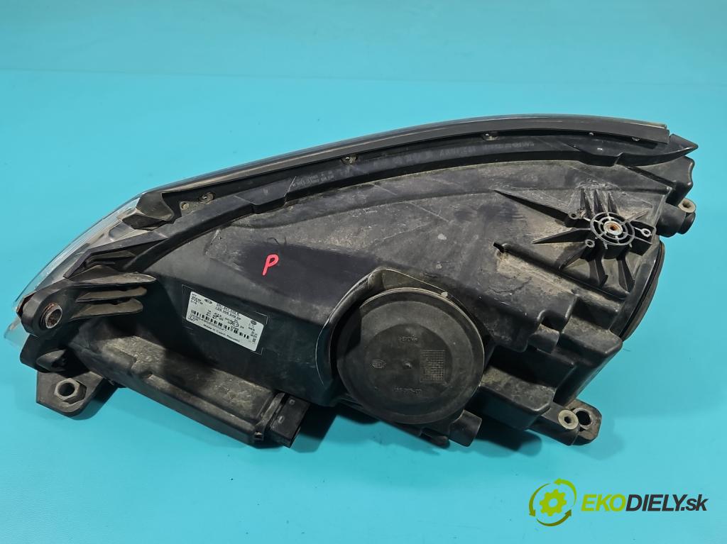 Vw Tiguan I 2007-2016 1.4 TSI 150 hp manual 110 kW 1390 cm3 5- světlo pravý 5N1941032K (Pravé přední světlo)