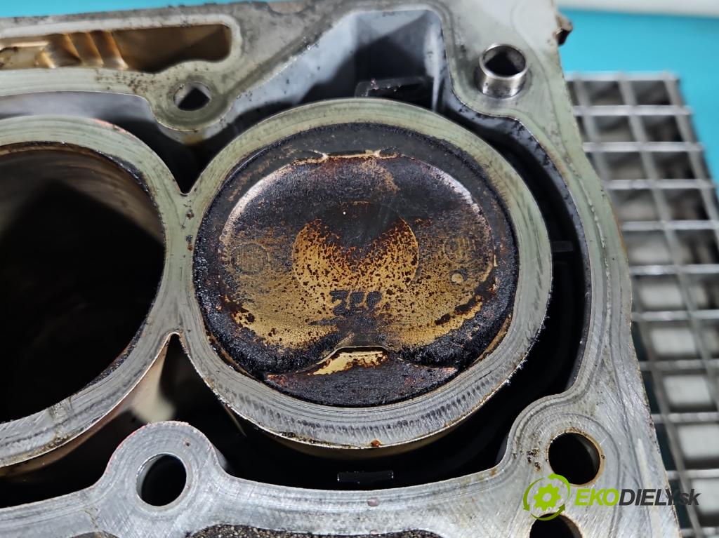 Toyota Aygo II 2014-2022 1.0 vvti 69KM manual 51 kW 998 cm3 5- Blok motoru 1KR (Blok motoru)