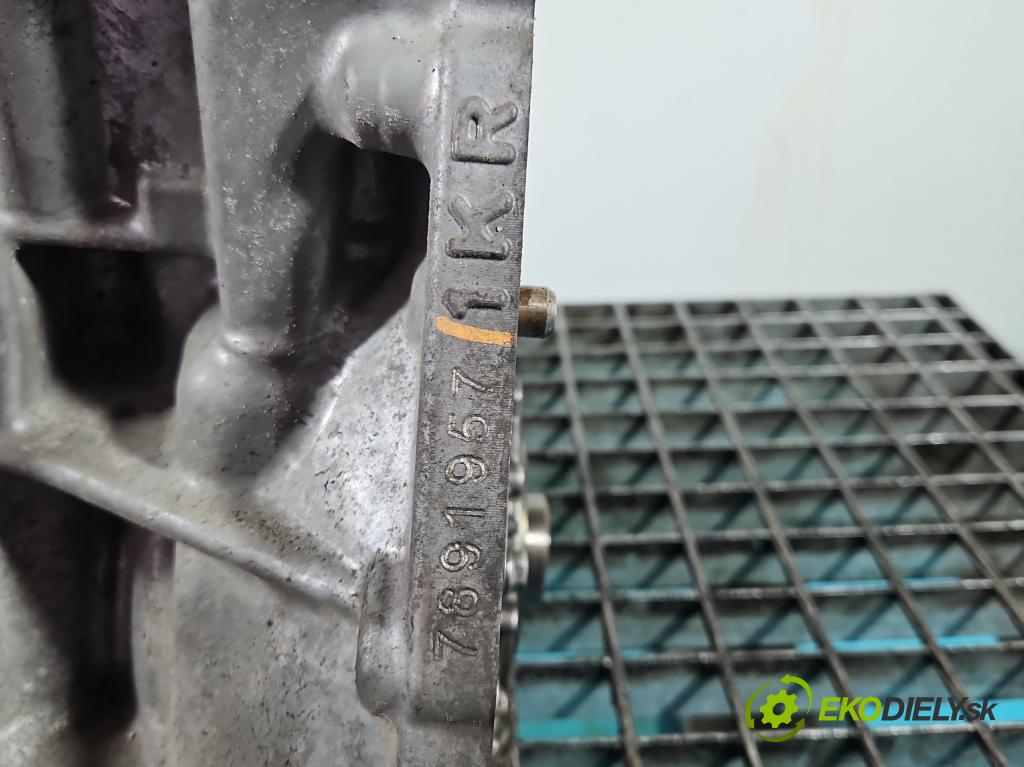 Toyota Aygo II 2014-2022 1.0 vvti 69KM manual 51 kW 998 cm3 5- Blok motoru 1KR (Blok motoru)