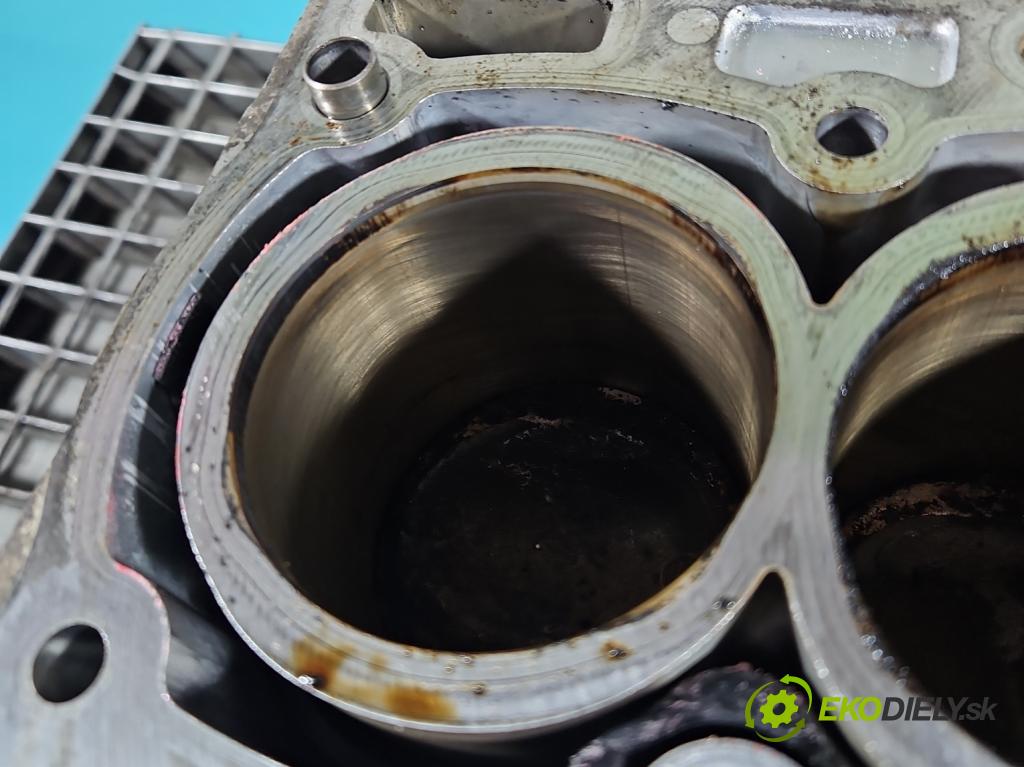 Toyota Aygo II 2014-2022 1.0 vvti 69KM manual 51 kW 998 cm3 5- Blok motoru 1KR (Blok motoru)