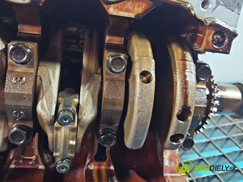 Toyota Aygo II 2014-2022 1.0 vvti 69KM manual 51 kW 998 cm3 5- Blok motoru 1KR (Blok motoru)