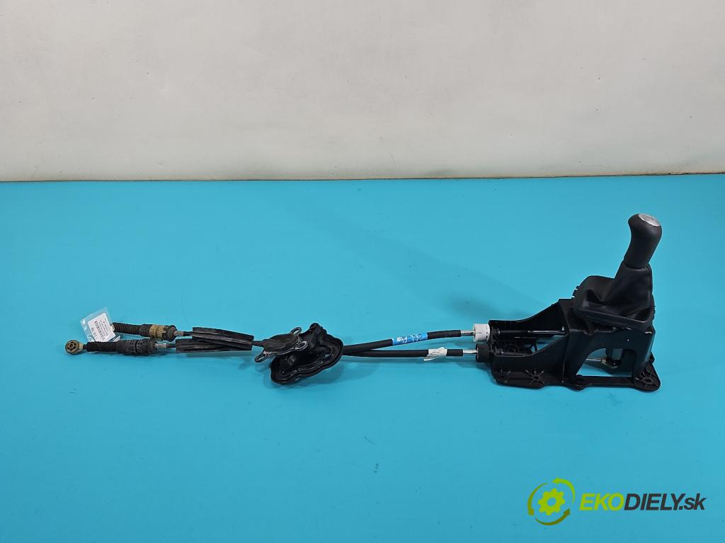 Renault Megane III 2008-2016 1.6 16V 101 HP manual 74 kW 1598 cm3 5- Páka: Změny: stupeň,rýchlosť 8200779125 (Rýchlostná páka (kulisa))