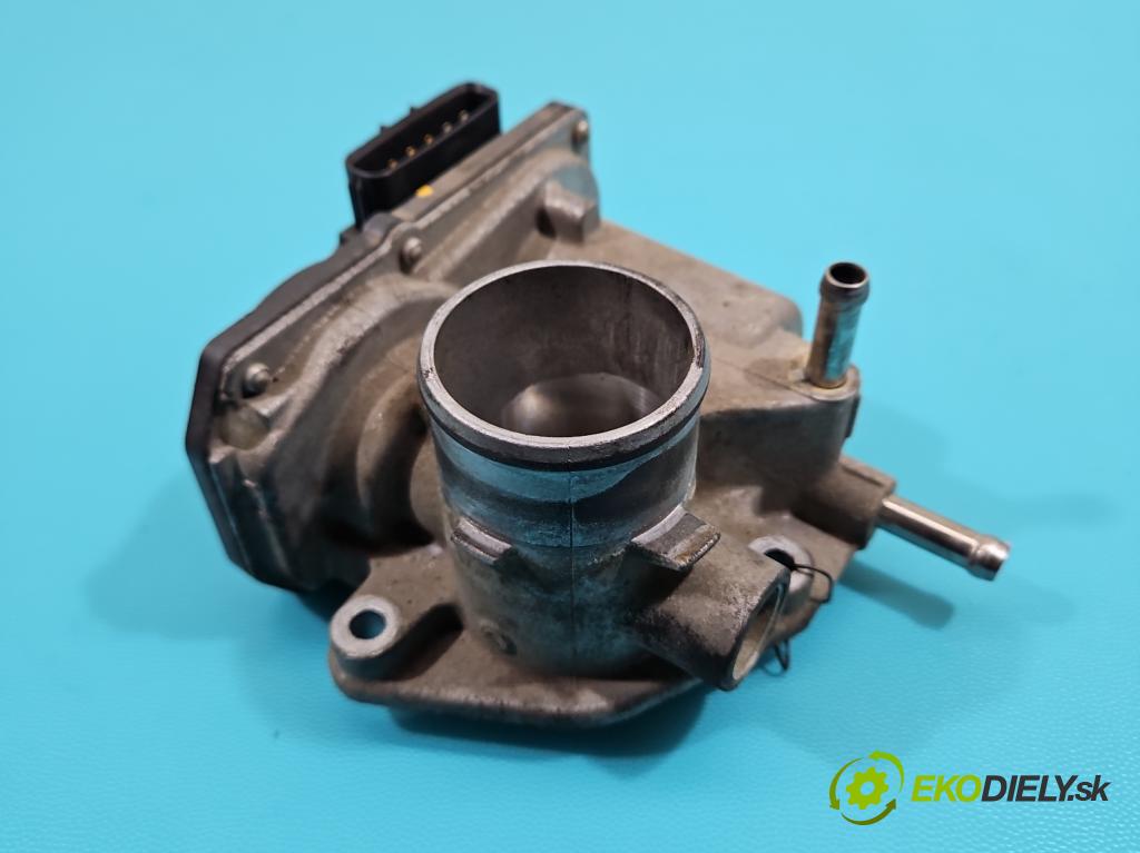 Toyota Aygo II 2014-2022 1.0 vvti 69KM manual 51 kW 998 cm3 5- klapka 22030-0Q030 (Škrtiaca klapka)