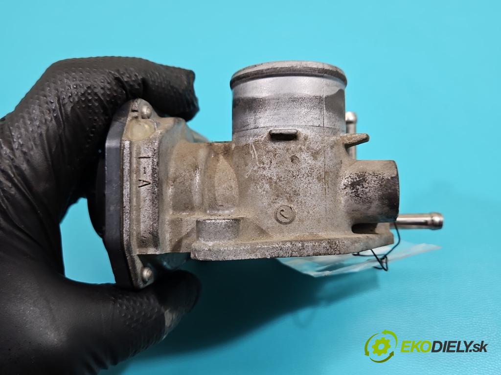 Toyota Aygo II 2014-2022 1.0 vvti 69KM manual 51 kW 998 cm3 5- klapka 22030-0Q030 (Škrtiaca klapka)