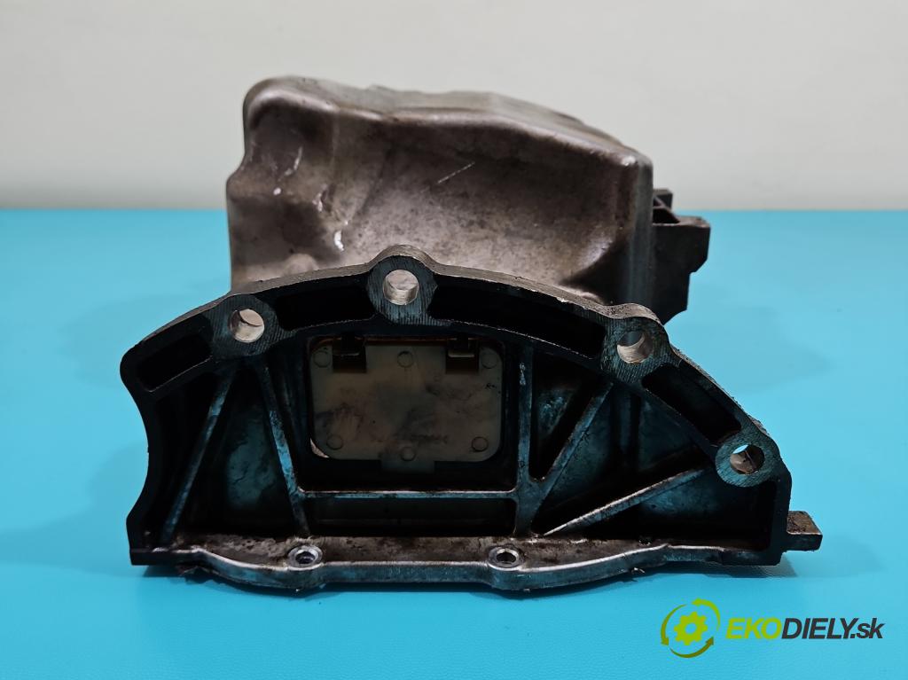 Toyota Aygo II 2014-2022 1.0 vvti 69KM manual 51 kW 998 cm3 5- vaňa olejová  (Olejová vaňa)