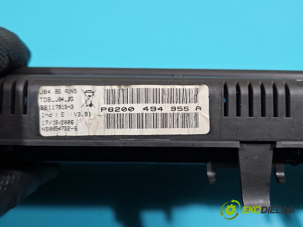 Renault Scenic II 2003-2009 1.5 dci 106 HP manual 78 kW 1461 cm3 5- prístrojovka/ budíky P8200494955A (Prístrojová doska)
