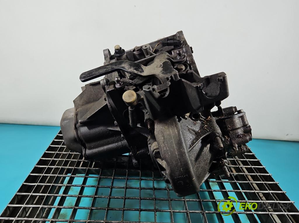 Peugeot 407 1,8.0 16V 116 HP manual 85 kW 1749 cm3 5- prevodovka stupeň,rýchlosť manual 20DM58
