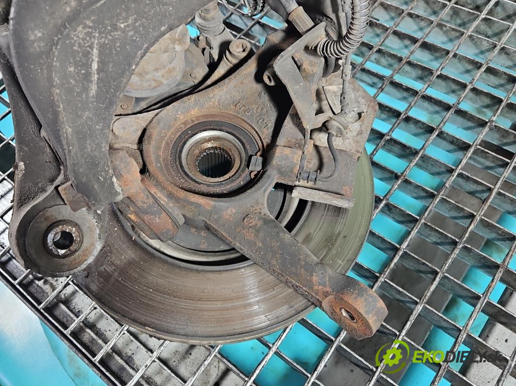 Peugeot 407 1,8.0 16V 116 hp manual 85 kW 1749 cm3 5- náboj pravé  (Náboje)