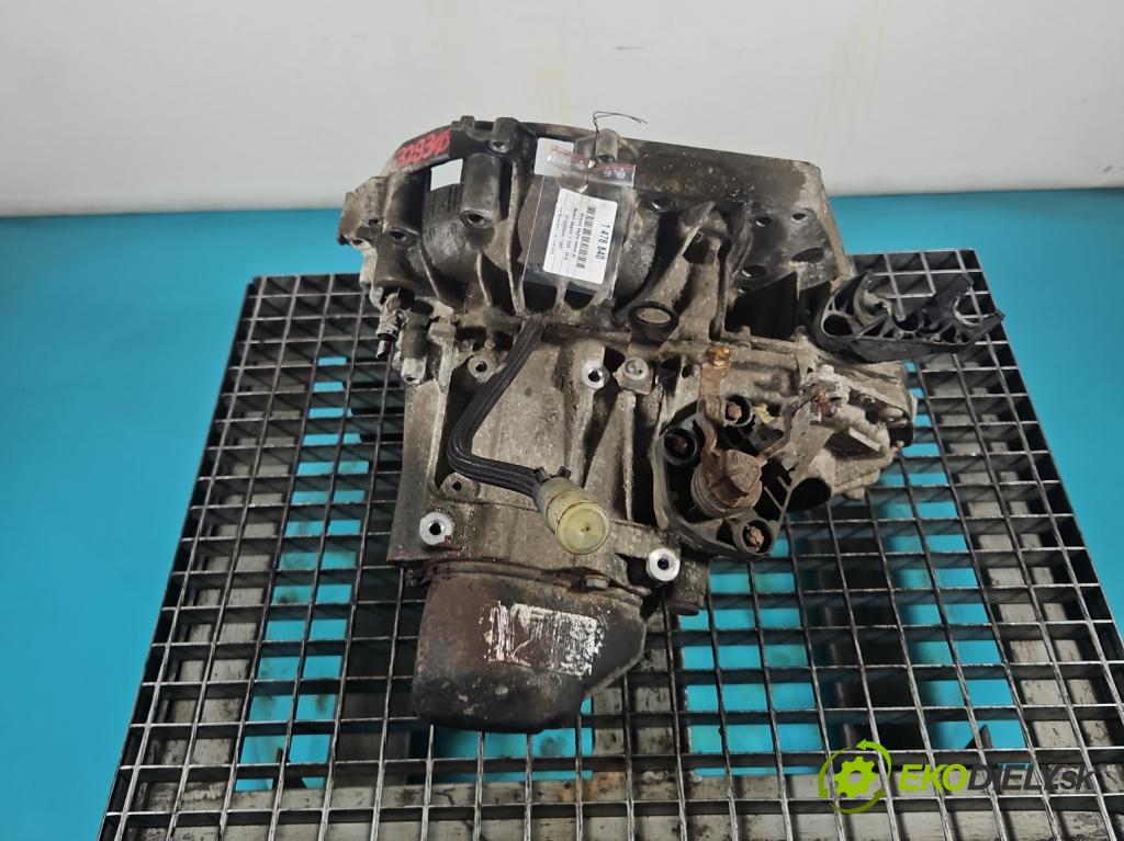 Renault Megane III 2008-2016 1.6 16V 101 HP manual 74 kW 1598 cm3 5- prevodovka stupeň,rýchlosť manual JH3 183