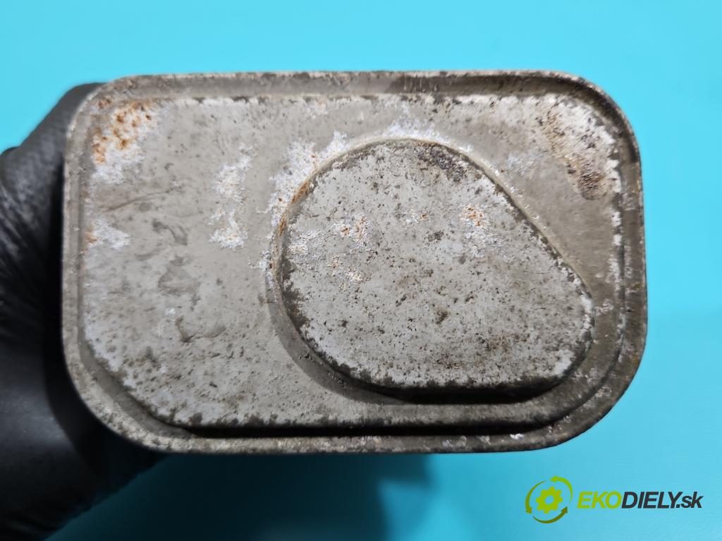 Dodge Caliber 1.8 16V 150 HP manual 110 kW 1798 cm3 5- klapka 5429090 (Škrtiaca klapka)