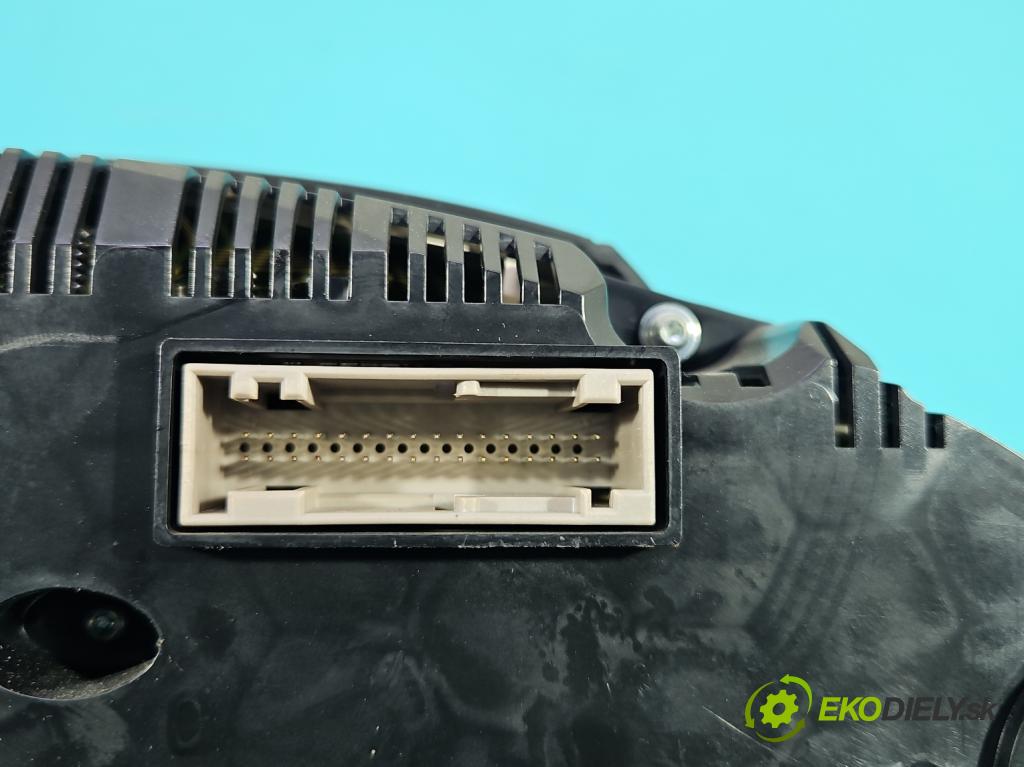 Audi A4 B8 2007-2015 3.0 tdi 239KM automatic 176 kW 2967 cm3 5- prístrojovka/ budíky 8K0920930D (Prístrojová doska)