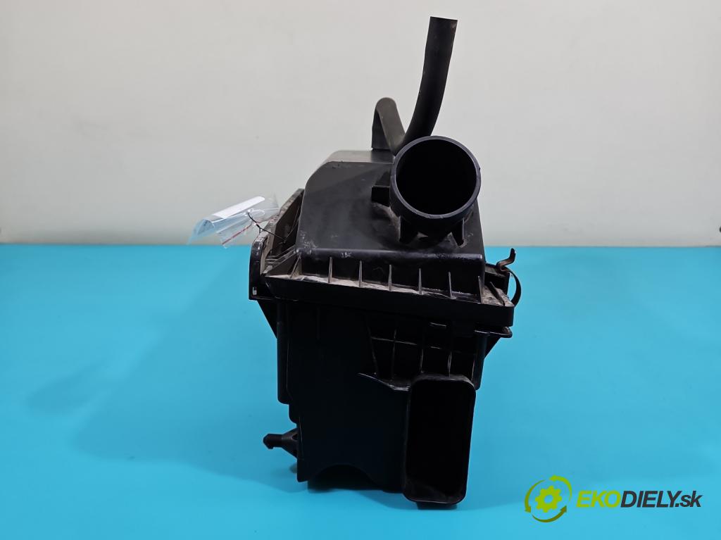 Dodge Caliber 1.8 16V 150 HP manual 110 kW 1798 cm3 5- obal filtra vzduchu 04891700AB (Obal vzduchového filtra)