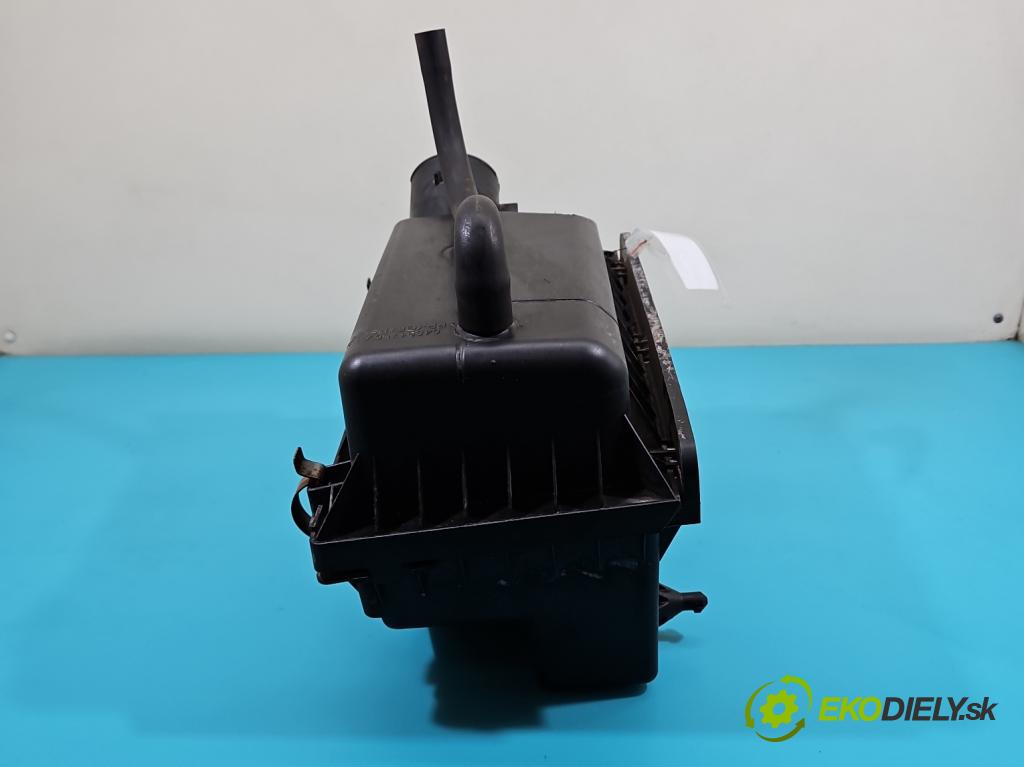 Dodge Caliber 1.8 16V 150 HP manual 110 kW 1798 cm3 5- obal filtra vzduchu 04891700AB (Obal vzduchového filtra)