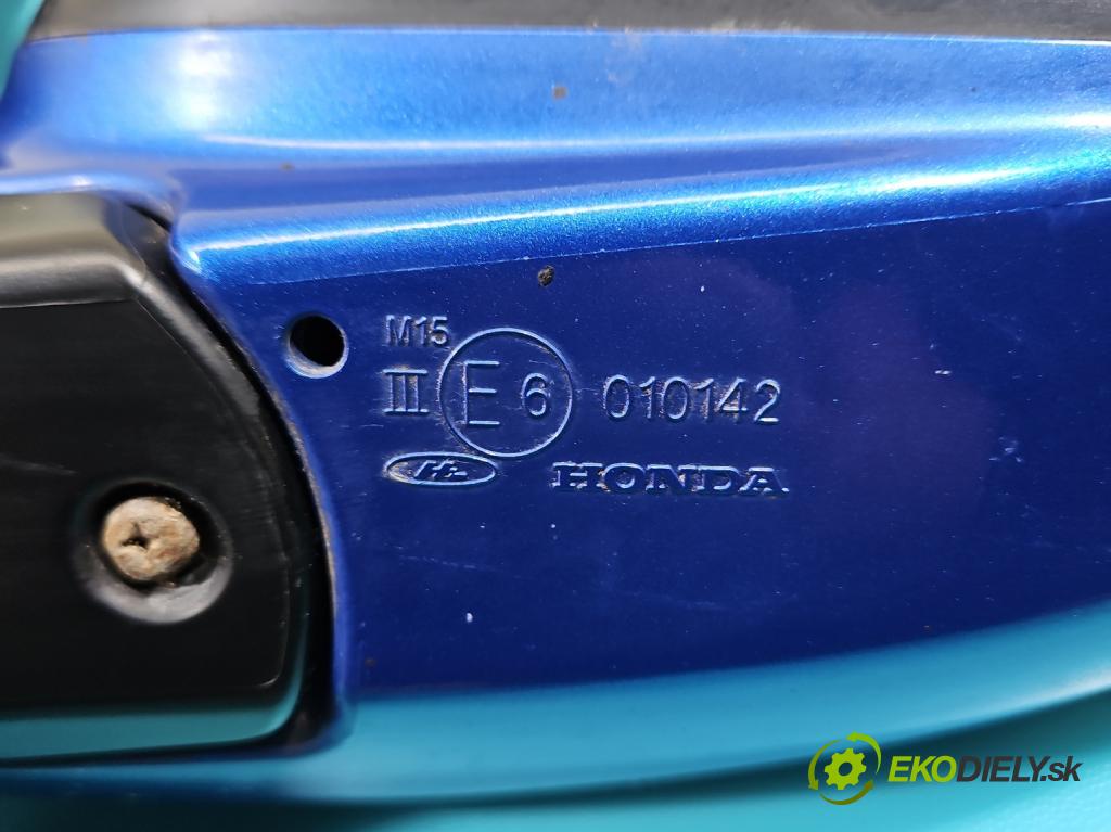 Honda Civic VII 2000-2006 1.4 16V 90 hp manual 66 kW 1396 cm3 5- zpětné zrcátko pravé  (Klika dveří ostatní)