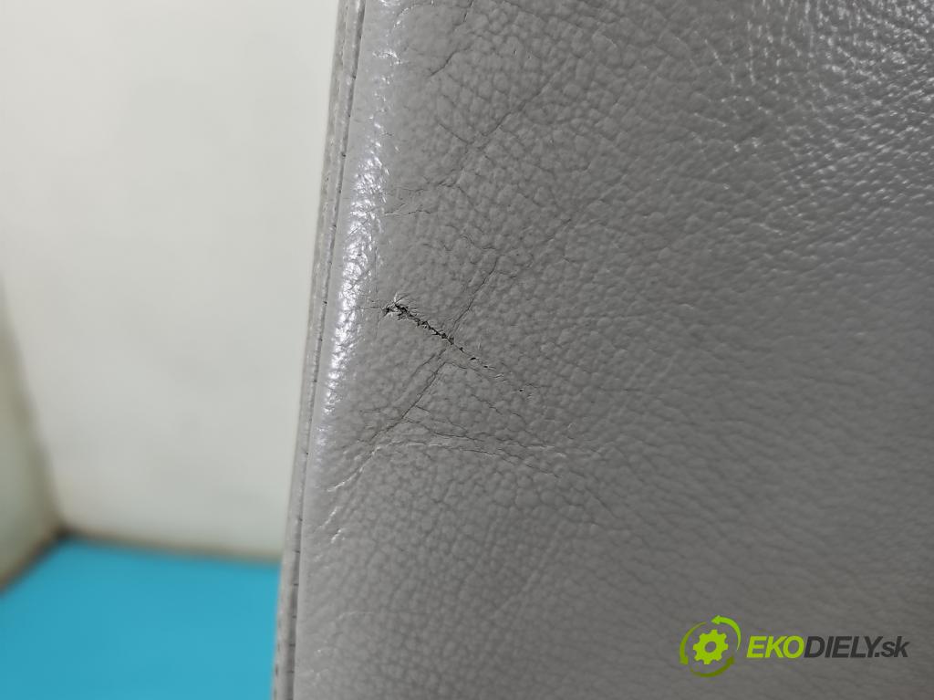 Audi A4 B8 2007-2015 3.0 tdi 239KM automatic 176 kW 2967 cm3 5- sedačke: komplet